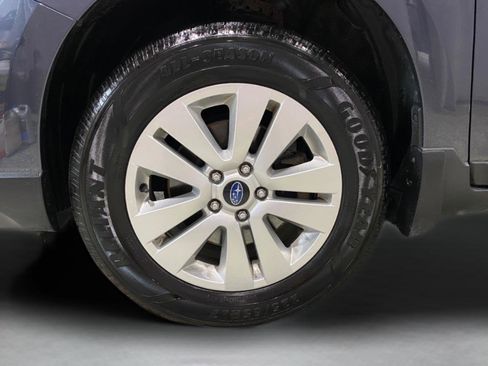 Used 2017 Subaru Outback 2.5i Premium AWD/4WD image 24