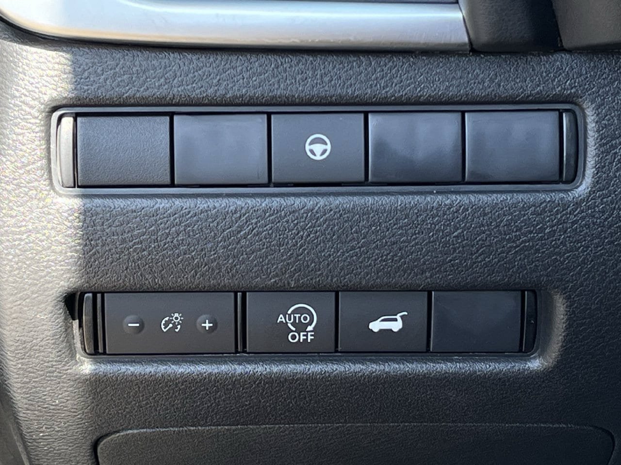 Used 2026 Nissan Rogue SV FWD image 20