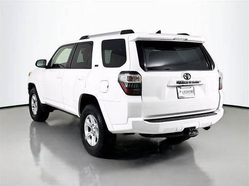Used 2019 Toyota 4Runner SR5 image 8
