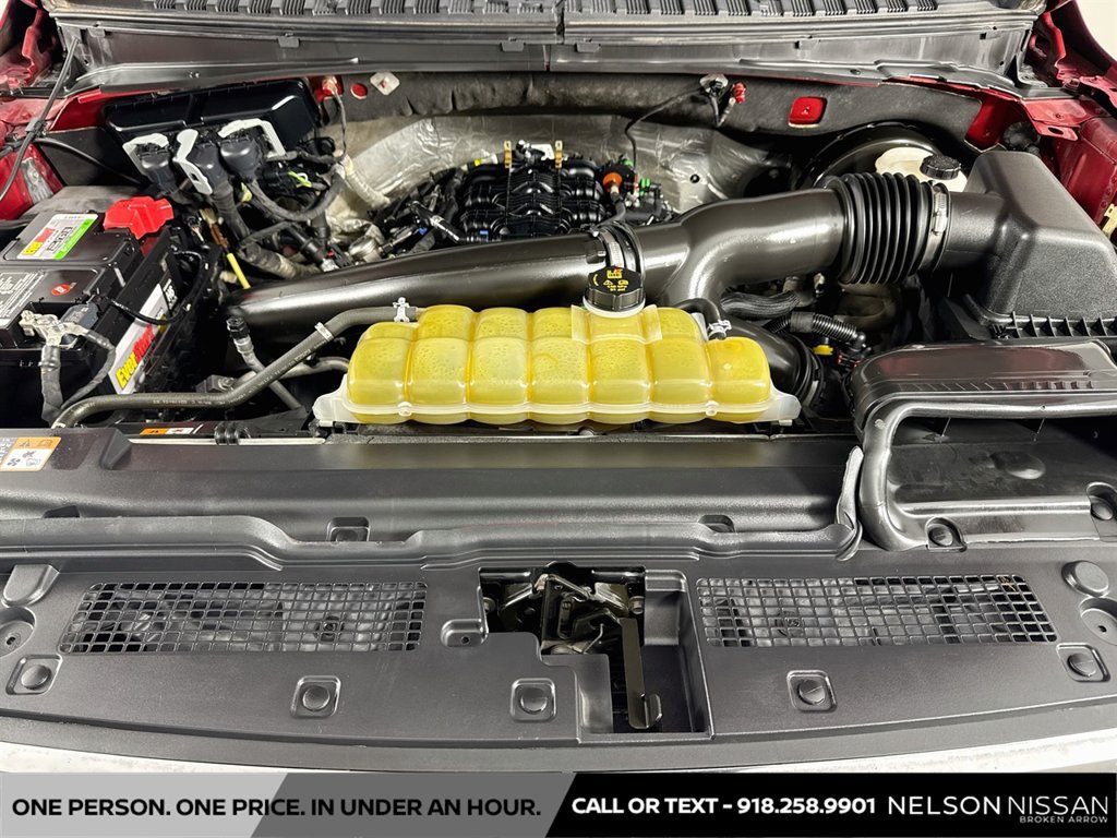 Used 2021 Ford Expedition XLT AWD/4WD image 32