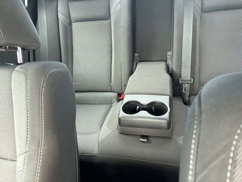 Used 2019 Dodge Charger SXT RWD image 28