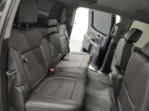 Used 2020 Chevrolet Silverado 1500 LT Trail Boss image 36