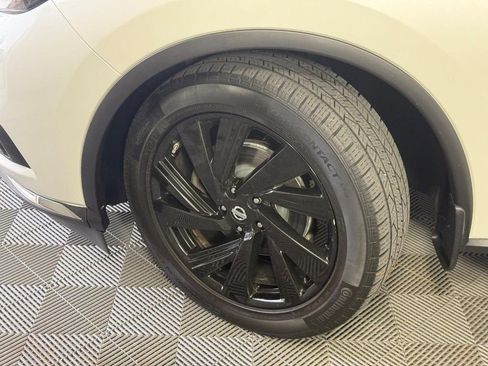 Used 2017 Nissan Murano Platinum w/ Platinum Technology Package AWD/4WD image 17