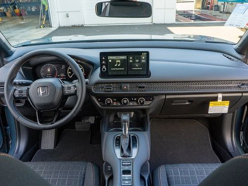 New 2026 Honda HR-V Sport image 17