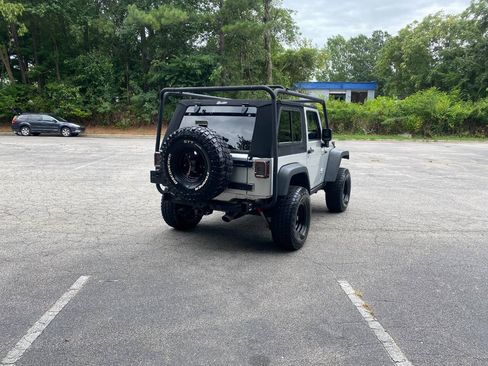 Used 2012 Jeep Wrangler Sport AWD/4WD image 6