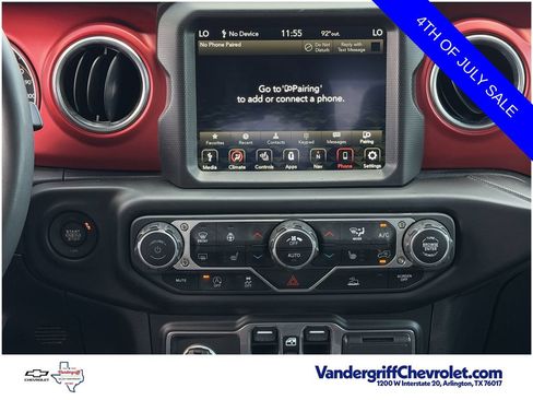 Used 2023 Jeep Gladiator Rubicon w/ LED Lighting Group AWD/4WD image 16
