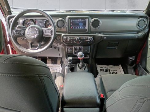 Used 2021 Jeep Gladiator Sport AWD/4WD image 11