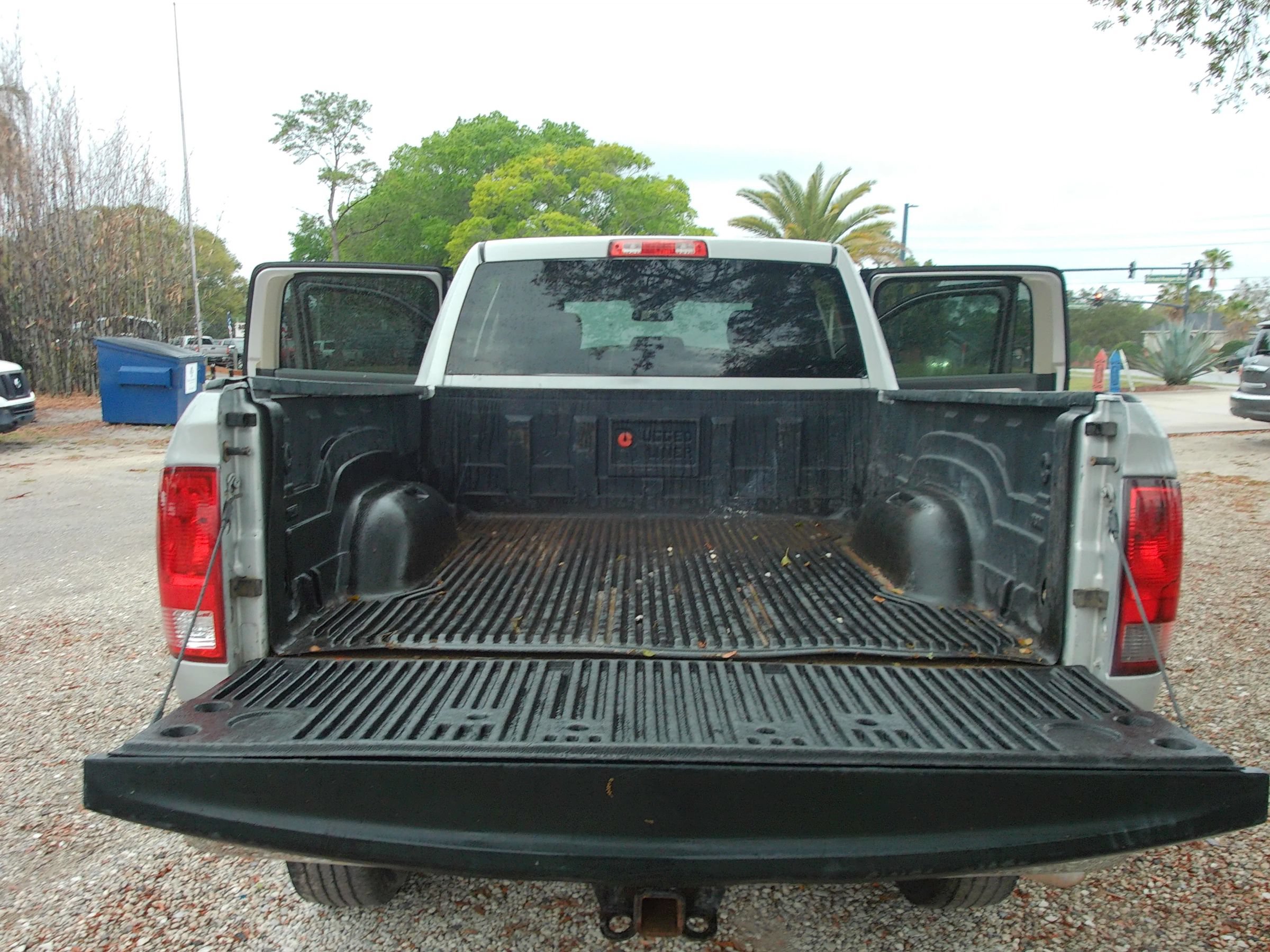 Used 2017 RAM 2500 SLT AWD/4WD image 27