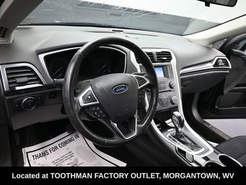 Used 2013 Ford Fusion SE image 14