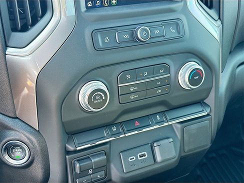 Used 2025 GMC Sierra 2500 Pro w/ Snow Plow Prep/Camper Package image 17