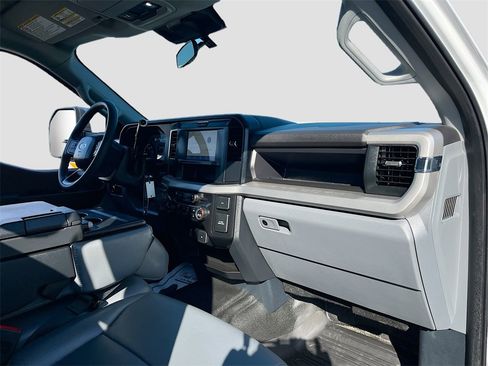 Used 2025 Ford F350 XL image 26