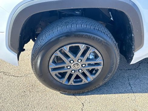 Used 2024 Toyota Tundra SR5 w/ SR5 Convenience Package image 39