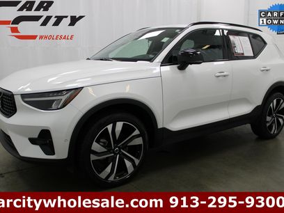 Used 2025 Volvo XC40 B5 Plus