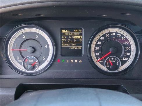 Used 2015 RAM 2500 Tradesman w/ Chrome Appearance Group image 11