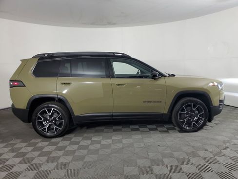 New 2026 Jeep Cherokee Overland AWD/4WD image 3