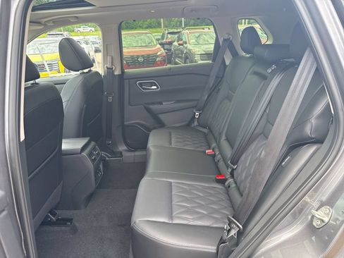 New 2026 Nissan Rogue Platinum w/ Platinum Premium Package AWD/4WD image 32