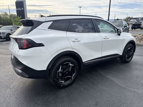New 2026 Kia Sportage EX AWD/4WD image 4
