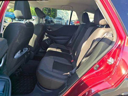 Used 2025 Subaru Outback Premium w/ Popular Package #1A AWD/4WD image 60