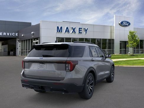 New 2026 Ford Explorer ST-Line AWD/4WD image 8