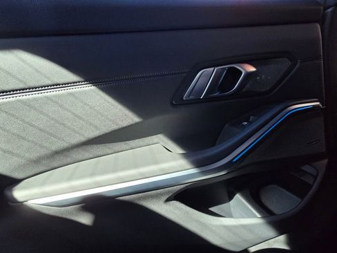 Used 2023 BMW M3 Competition w/ Executive Package image 27