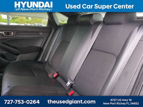 Used 2023 Honda Civic Sport image 13