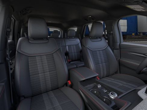 New 2026 Ford Explorer ST-Line w/ ST-Line Street Pack AWD/4WD image 12