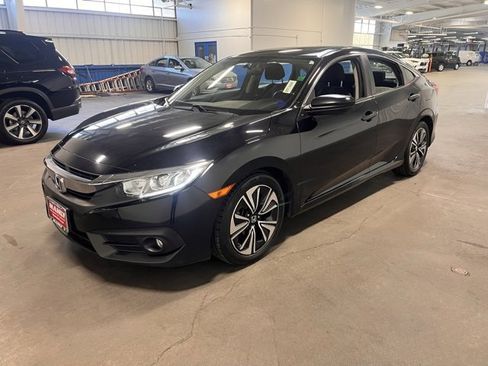 Used 2018 Honda Civic EX-T image 7