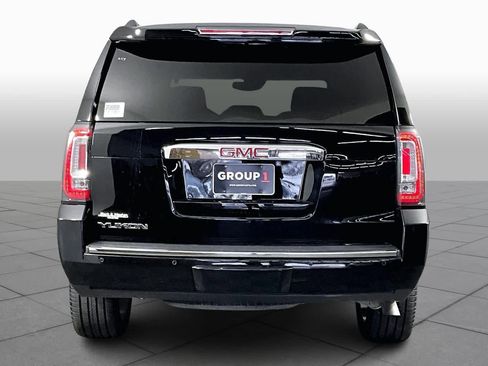 Used 2016 GMC Yukon Denali w/ Open Road Package image 5