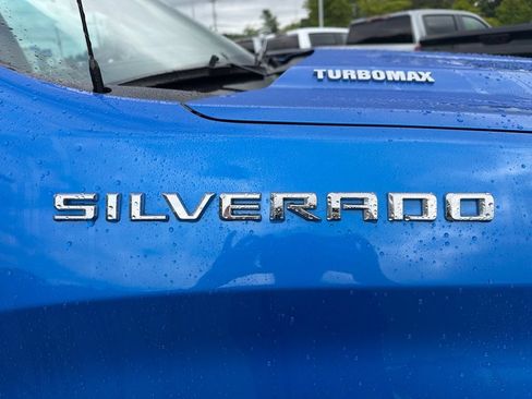 Used 2026 Chevrolet Silverado 1500 LT AWD/4WD image 9