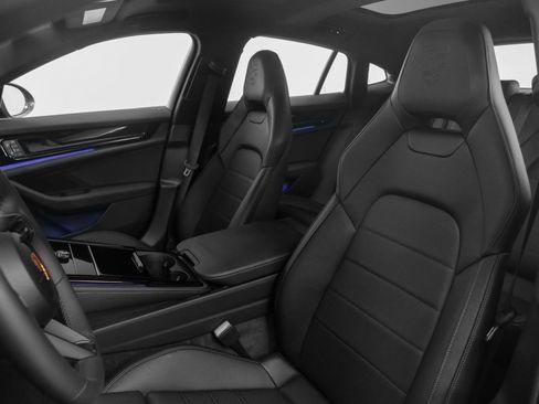 Certified 2025 Porsche Panamera 4 image 41