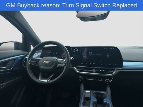 Used 2025 Chevrolet Equinox EV LT FWD image 14