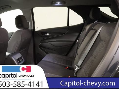 Used 2022 Chevrolet Equinox LT AWD/4WD image 34