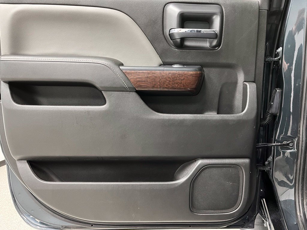 Used 2018 GMC Sierra 1500 SLT AWD/4WD image 43