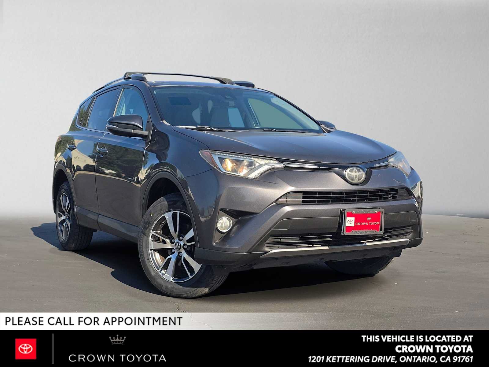 Used 2018 Toyota RAV4 XLE FWD image 1