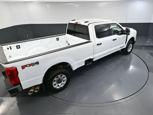 Used 2024 Ford F350 XLT w/ FX4 Off-Road Package image 53