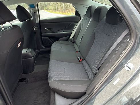 New 2026 Hyundai Elantra SE FWD image 21
