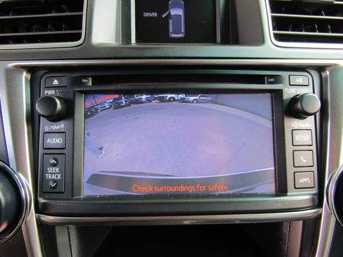 Used 2013 Toyota Highlander Limited image 20