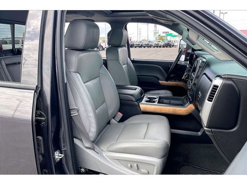 Used 2015 Chevrolet Silverado 3500 LTZ w/ Duramax Plus Package AWD/4WD image 8