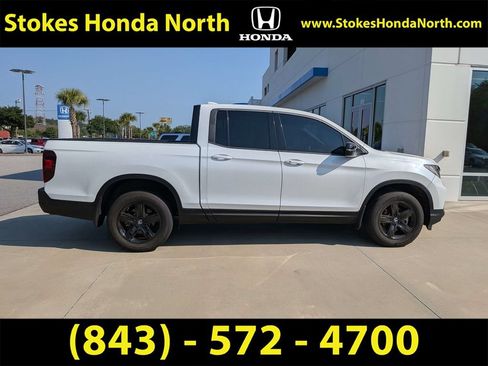Certified 2021 Honda Ridgeline Black Edition image 9