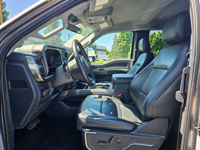 Used 2023 Ford F350 Lariat w/ FX4 Off-Road Package AWD/4WD image 25