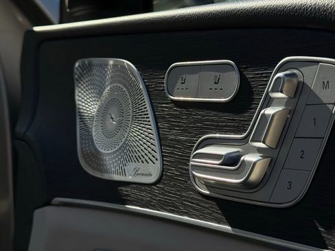 Used 2020 Mercedes-Benz GLS 450 4MATIC image 11