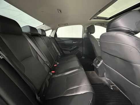 Used 2024 Honda Accord Touring image 17