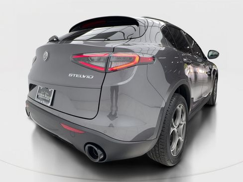 New 2026 Alfa Romeo Stelvio Sprint w/ Convenience Package AWD/4WD image 10