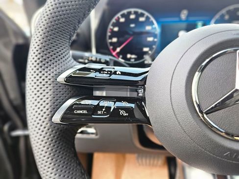 New 2026 Mercedes-Benz GLC 300 4MATIC image 25