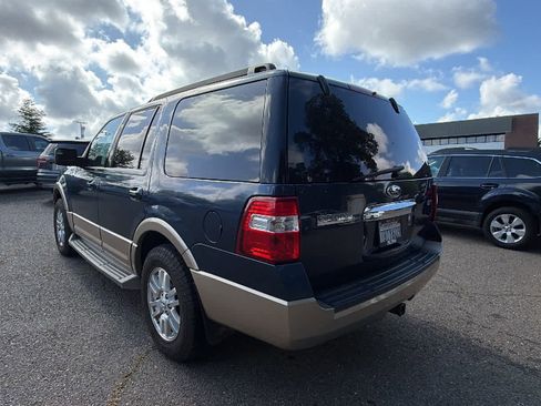Used 2013 Ford Expedition XLT RWD image 7