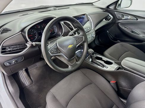 Used 2024 Chevrolet Malibu LT w/ Sport Edition FWD image 10