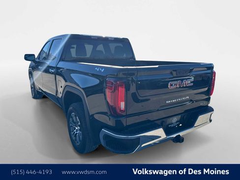 Used 2025 GMC Sierra 1500 SLT image 4