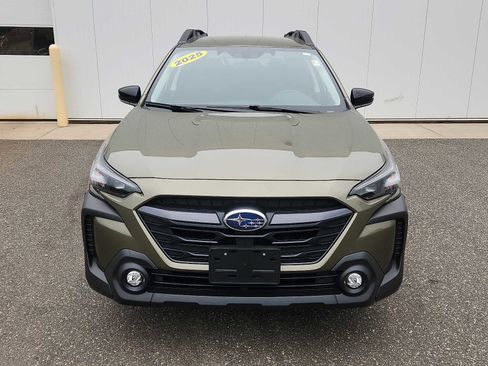 Certified 2025 Subaru Outback Premium AWD/4WD image 2