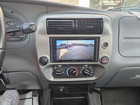 Used 2009 Ford Ranger XLT RWD image 10