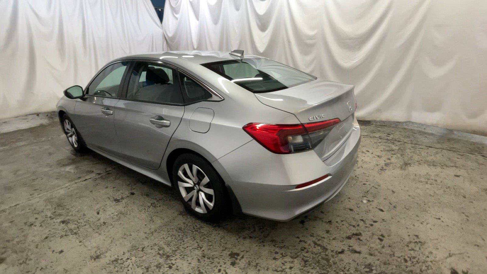 Used 2024 Honda Civic LX image 10